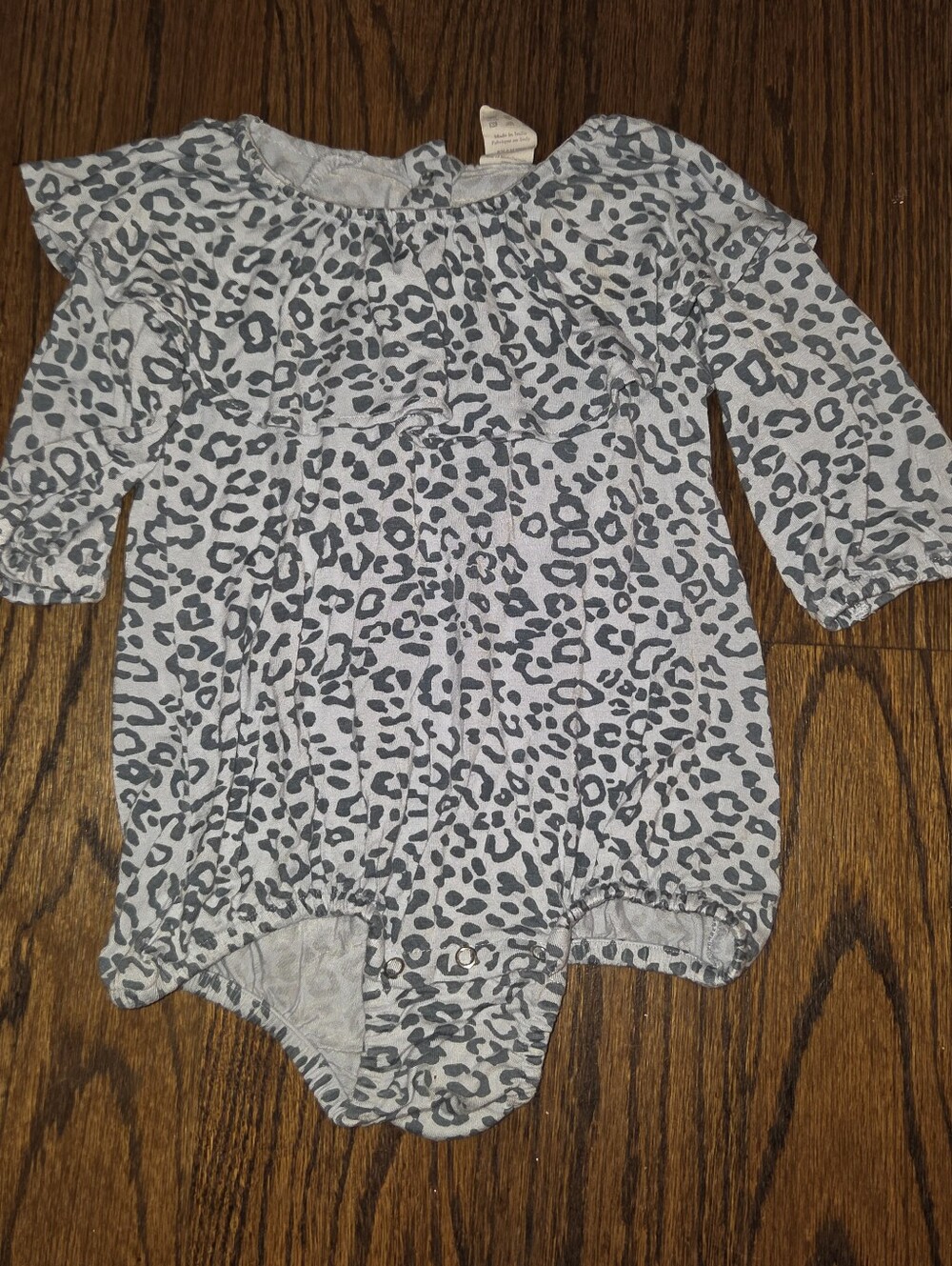 Kate Quinn Bamboo One Piece 6-12 Months Grey Leapard Print